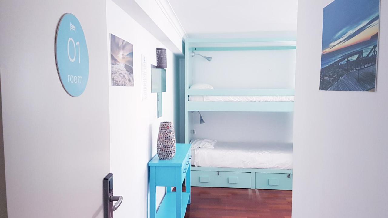 Blue Boutique Hostel & Suites Estoril Exterior photo