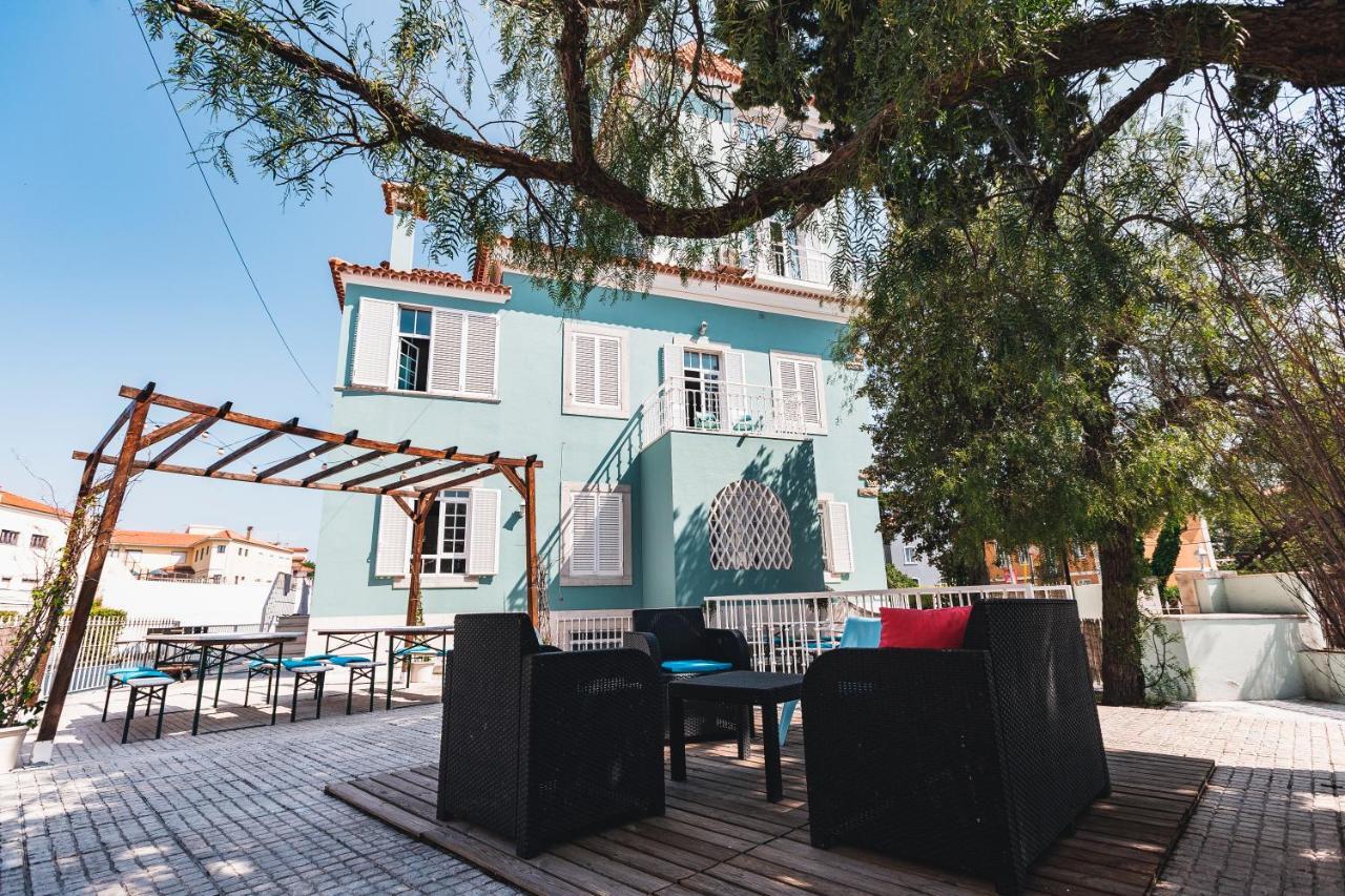 Blue Boutique Hostel & Suites Estoril Exterior photo